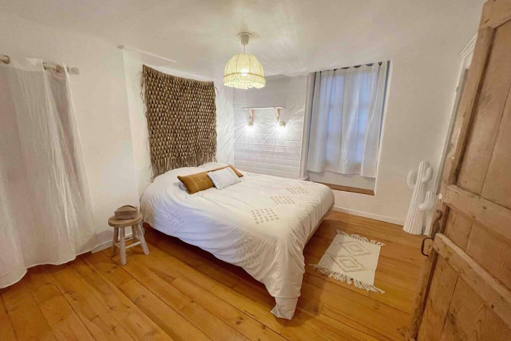 Gite Chez Gabrielle Le Puy-en-Velay Bagian luar foto