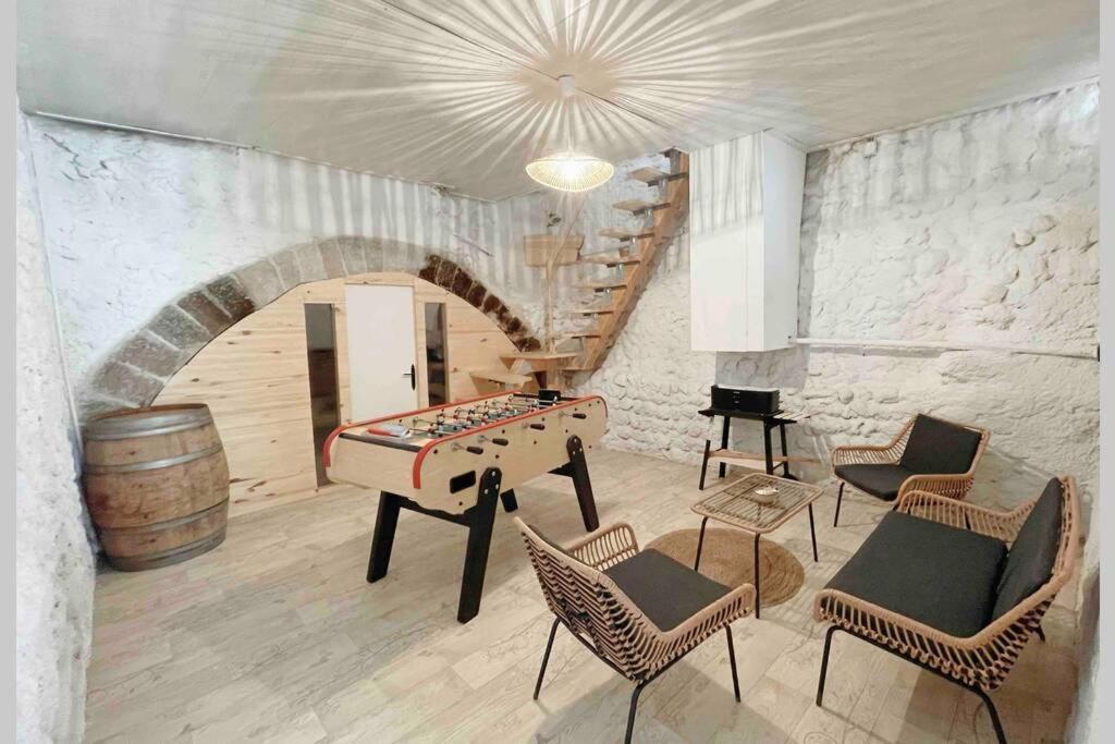 Gite Chez Gabrielle Le Puy-en-Velay Bagian luar foto